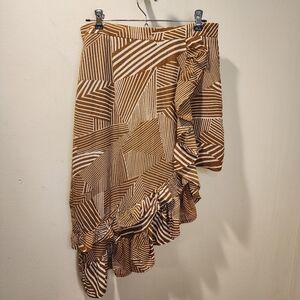 Boohoo music asymetrical high Low Skirt size 8